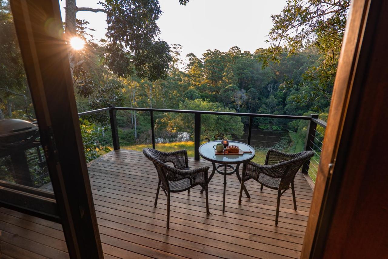 Whispering Valley Cottage Retreat Maleny Exteriör bild