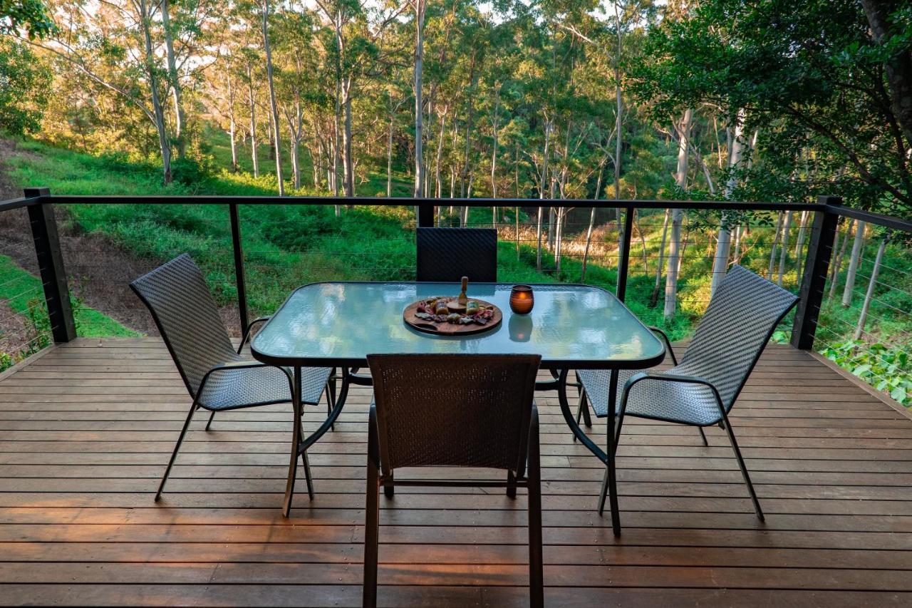 Whispering Valley Cottage Retreat Maleny Exteriör bild