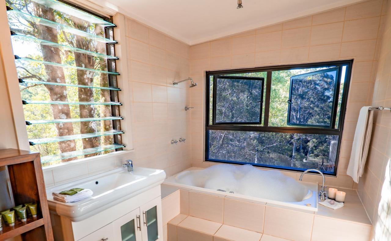 Whispering Valley Cottage Retreat Maleny Exteriör bild
